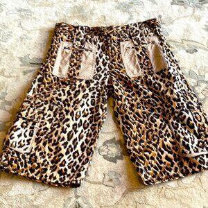 Dolce & Cabbana leopard print cargo shorts